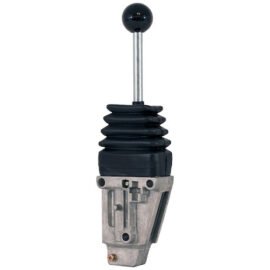 SINGLE AXIS REMOTE VALVE CONTROL WITH CENTER DETENT